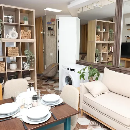 Good Mood & Parking * 普罗夫迪夫