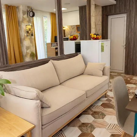 Good Mood & Parking * Plovdiv