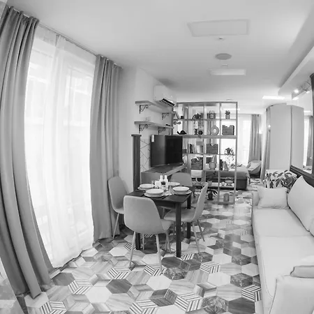 Good Mood & Parking Apartman *