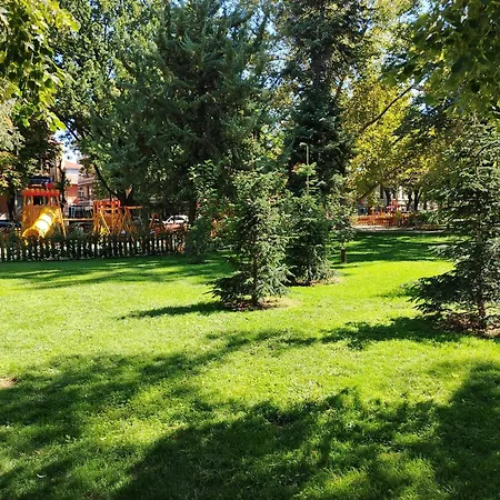 Good Mood & Parking Апартаменти Пловдив