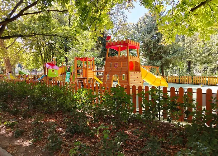 Good Mood & Parking *